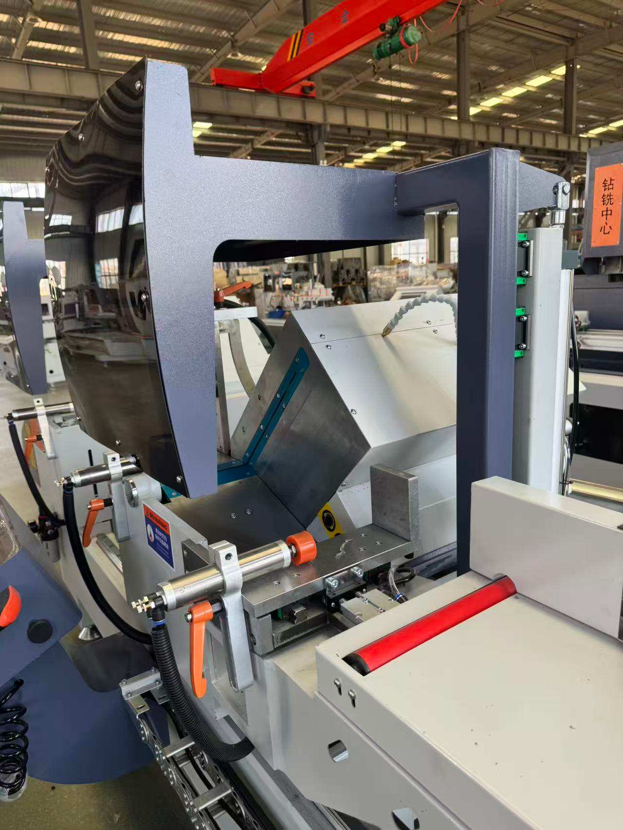 550 CNC 외부 스윙 대량 생산 마이터 쏘, 45°/90°